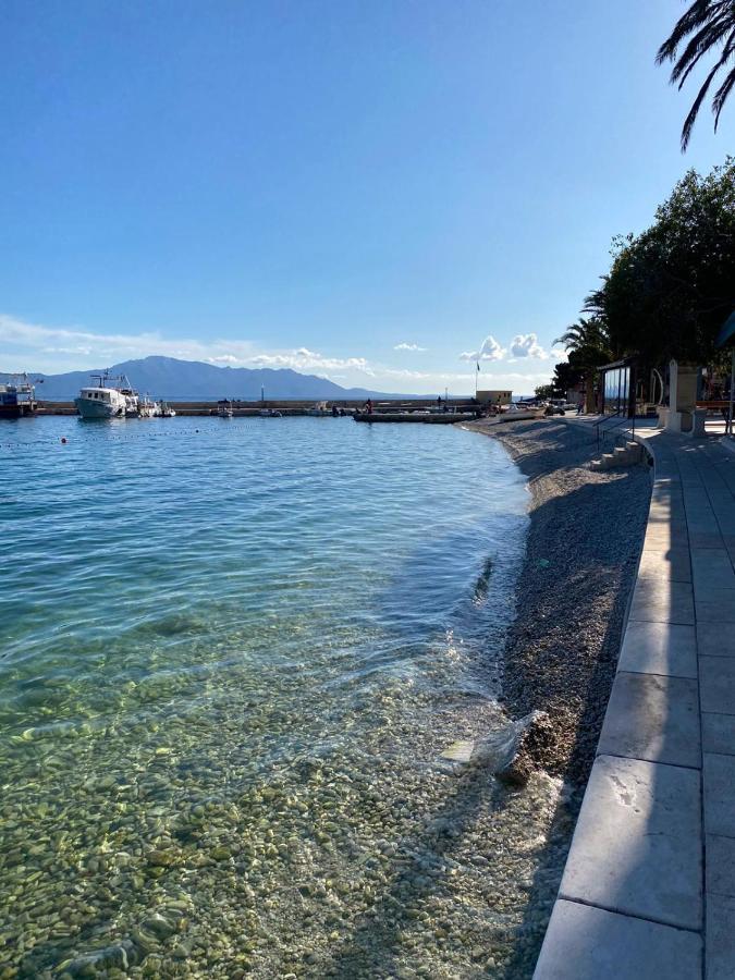 Apartments By The Sea Gradac, Makarska - 13181 Gradac  Kültér fotó