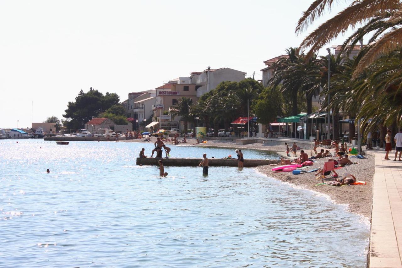 Apartments By The Sea Gradac, Makarska - 13181 Gradac  Kültér fotó