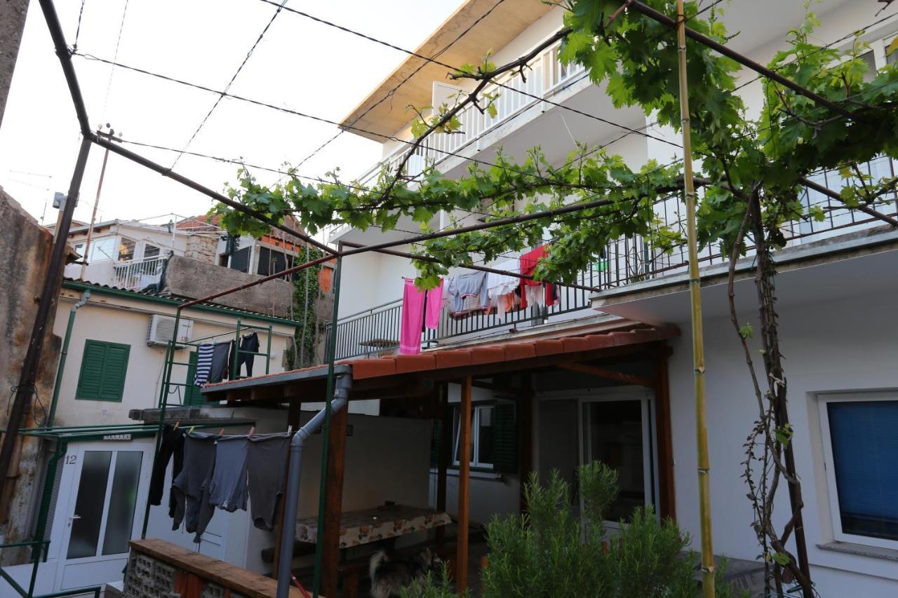 Apartments By The Sea Gradac, Makarska - 13181 Gradac  Kültér fotó